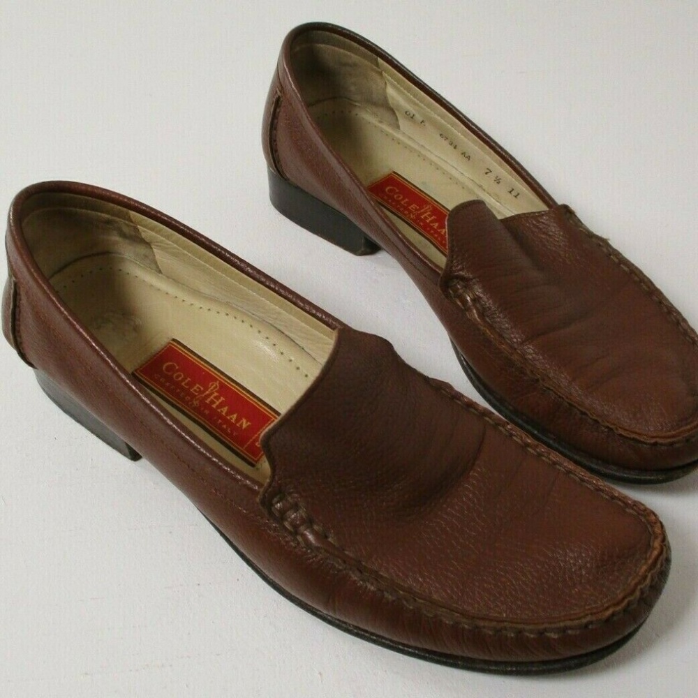 Cole Haan Womens Sz 7.5AA Brown Leather Slip On Dr